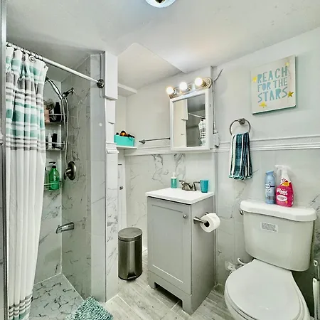 Private Room With Shared Bathrooms 10 Mins To Seatac Airport And 20 Mins To Downtown Seattle Esterno foto